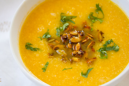 Cauliflower Soup with Pumpkin Seeds