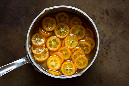 Kumquat Slices in Hot Simple Syrup