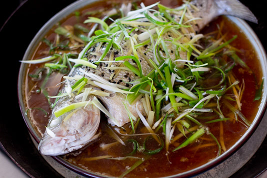 Steaming Fish with Scallions