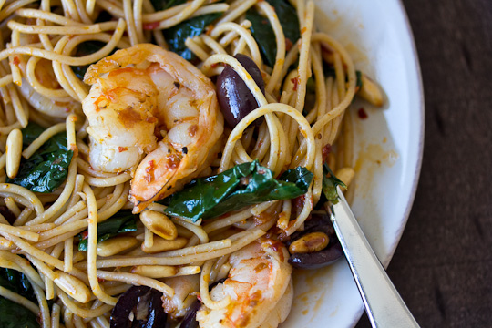 Harissa Spaghettini with Kale & Shrimp