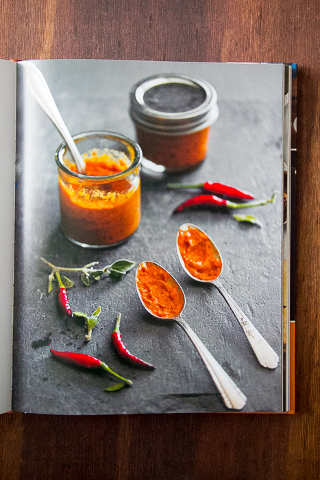 Homemade Sriracha: Bountiful Cookbook: 